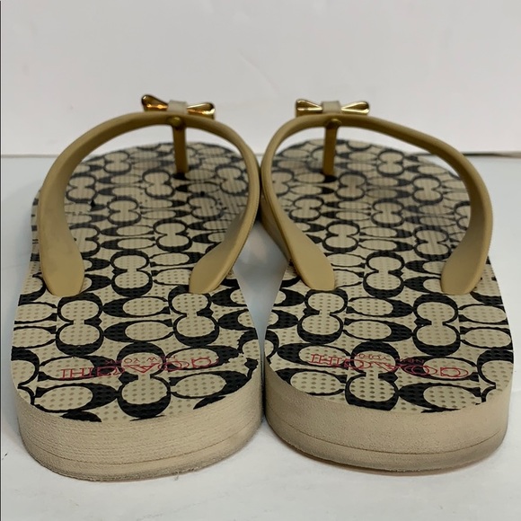 COACH Amel Rubber Signature C Bow Flip Flops Milk - Picture 5 of 10